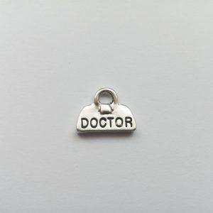 Fém függő charm fityegő orvos doktor néni kórház táska