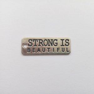 Fém függő fityegő charm ezüst színű Strong is beautiful fitness fitt strongfirst edzés sport